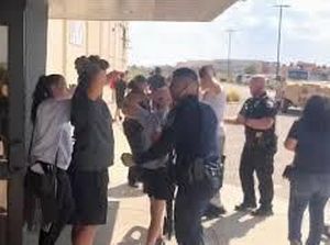 Detik-detik Aksi Penembakan di Texas Dilumpuhkan