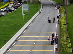 Demo Sempat Memanas, KJRI Pastikan WNI di Hong Kong Aman