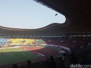 Persija Menjamu Badak Lampung Jadi Ajang Kritik The Jak kepada Manajemen
