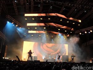 Oasis, Palestina hingga Sajak Shakespeare di Panggung The Used