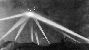 Rentetan Penampakan UFO Misterius Sejak Abad 18