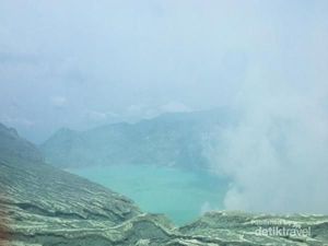 Kawah Ijen, Pesonamu Sungguh Tiada Dua