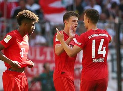 Upaya skuat Niko Kovac membuahkan hasil pada menit ke-36. Menerima umpan panjang dari lini tengah, Ivan Perisic terbebas di sisi kiri. Ia lalu melepas umpan lampung ke kotak penalti Mainz. Benjamin Pavard berhasil meneruskannya menjadi gol lewat sepakan voli keras.