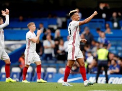 Sementara, Sheffield di atasnya dengan poin sama tapi unggul selisih gol.