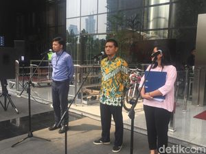WP KPK Sebut 1.000 Pegawai Teken Petisi Minta Jokowi Tak Salah Pilih Capim WP KPK Sebut 1.000 Pegawai Teken Petisi Minta Jokowi Tak Salah Pilih Capim