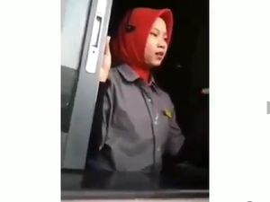 Pegawai Restoran Dilabrak Ojol hingga Pantangan Makanan Saat Usia 40 Tahun Pegawai Restoran Dilabrak Ojol hingga Pantangan Makanan Saat Usia 40 Tahun