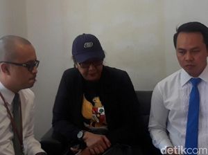 Mak Susi dan Staf Kecamatan yang Rasis ke Mahasiswa Papua Ditahan 20 hari Mak Susi dan Staf Kecamatan yang Rasis ke Mahasiswa Papua Ditahan 20 hari