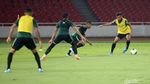 Ancang-ancang Garuda Hadapi Harimau Malaya