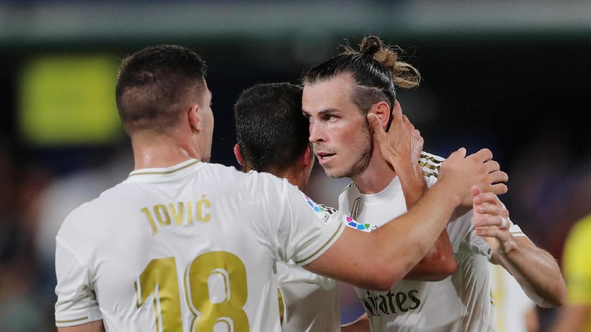 Pemain Real Madrid, Gareth Bale, mendapat dua kartu kuning saat melawan Villarreal. (Foto: Juan Medina/Reuters)