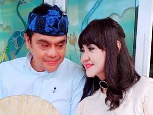 25 Tahun Menikah, Dwiki dan Ita Purnamasari Jauh dari Gosip