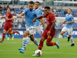 Pertandingan yang digelar di Stadio Olimpico, Senin (2/9/2019) WIB ini berjalan dengan tensi tinggi. Maco Rosi/Getty Images.