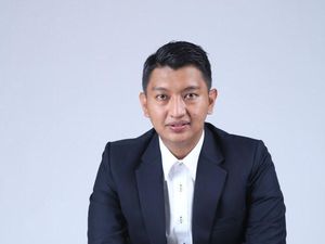Masuk TKN Prabowo-Gibran, Arief Rosyid Bakal Mundur dari Komisaris BSI Masuk TKN Prabowo-Gibran, Arief Rosyid Bakal Mundur dari Komisaris BSI