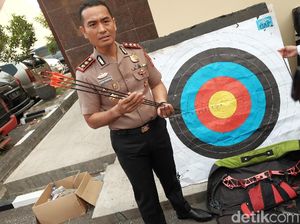 Polisi Tetapkan 1 Tersangka Penyebab Bocah Karawang Tertancap Panah Polisi Tetapkan 1 Tersangka Penyebab Bocah Karawang Tertancap Panah