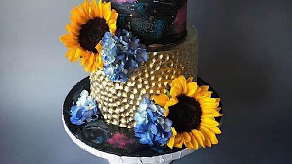 10 Inspirasi Kue Pengantin yang Anti Mainstream