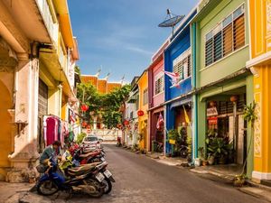 Terpeleset di Trotoar, Turis Tewas Tersengat Listrik di Phuket Terpeleset di Trotoar, Turis Tewas Tersengat Listrik di Phuket