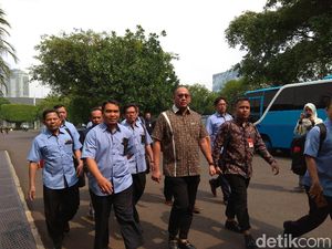 Tak Jadi Temui Moeldoko, Andre Diterima Deputi KSP Bahas Masalah Semen