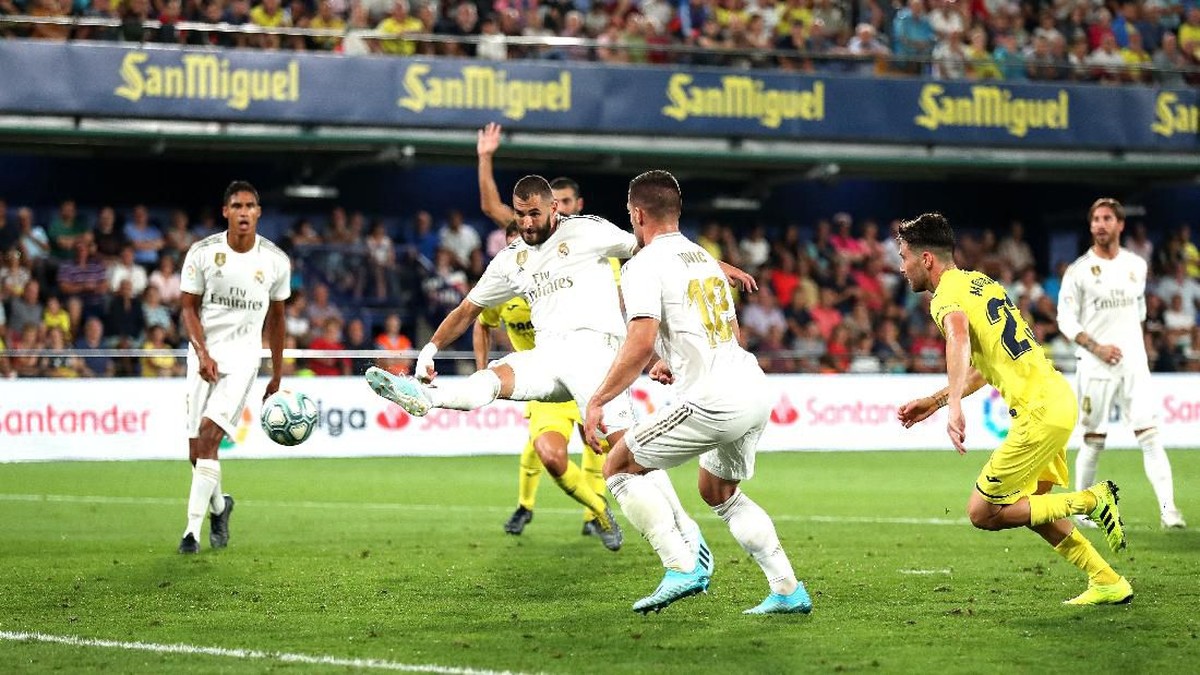 Real Madrid baru dapat satu kemenangan dan dua hasil imbang di Liga Spanyol 2019/2020 (Foto: David Ramos / Getty Images)