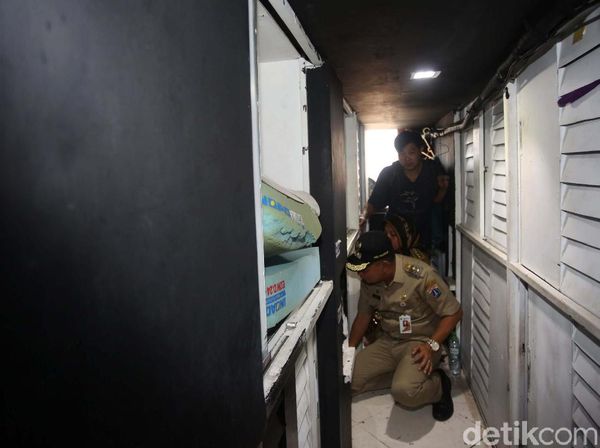 Digerebek Satpol PP, Ini Penampakan Kos-kosan Kotak 2x1