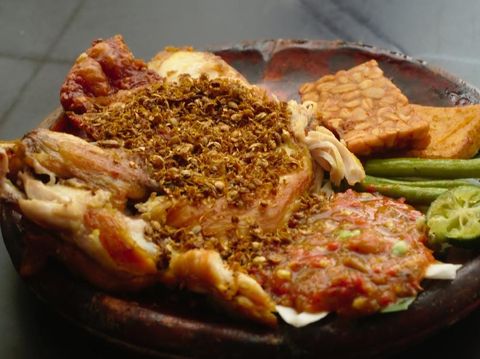 Resep Ayam Penyet Pedas Manis Oleh Gita Diana Cookpad