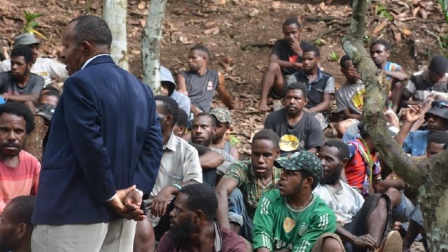 Merasa Ditipu Isu Rasisme, Ratusan Warga Papua Sepakat Tak Mau Aksi Lagi Merasa Ditipu Isu Rasisme, Ratusan Warga Papua Sepakat Tak Mau Aksi Lagi