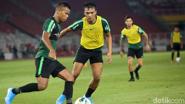 Ancang-ancang Garuda Hadapi Harimau Malaya