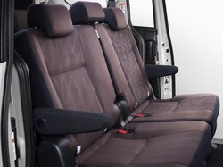 Agar Tetap Nyaman, Ini Cara Mudah Hilangkan Bau Tak Sedap di Dalam Mobil