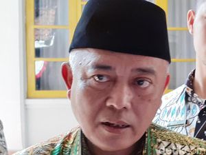 Bupati Malang Sanusi Tetap Berangkat Retret: Tak Bisa Diartikan Membangkang Bupati Malang Sanusi Tetap Berangkat Retret: Tak Bisa Diartikan Membangkang