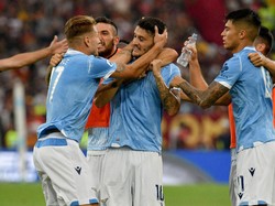 Untuk Lazio, tambahan satu poin membuat mereka gagal menempel Juventus di posisi teratas. Maco Rosi/Getty Images.