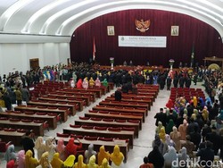 Taufik Hidayat dari Gerindra Jadi Ketua DPRD Jabar Sementara