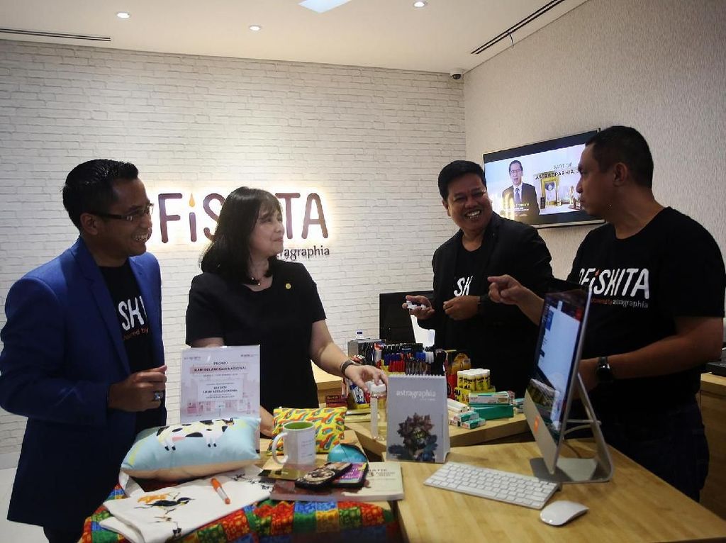 Anak Usaha Astra Bersinergi untuk Pelanggan Anak Usaha Astra Bersinergi untuk Pelanggan