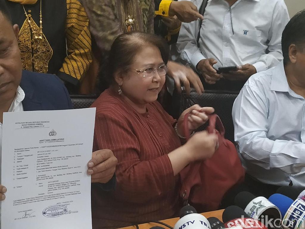 Dituding Informan Polisi, Nikita Mirzani Anggap Elza Syarief Lucu Dituding Informan Polisi, Nikita Mirzani Anggap Elza Syarief Lucu