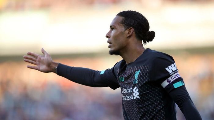 Virgil van Dijk bukanlah bek terbaik Eropa saat ini (Carl Recine/Reuters)