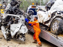 Truk Obesitas Picu Kecelakaan Maut di Tol Cipularang