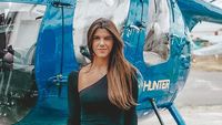 Foto: Liburannya Pilot Helikopter Cantik, Luana Torres