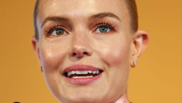 Foto: 9 Artis dengan Warna Mata Unik, Ada yang Bisa Berubah-ubah