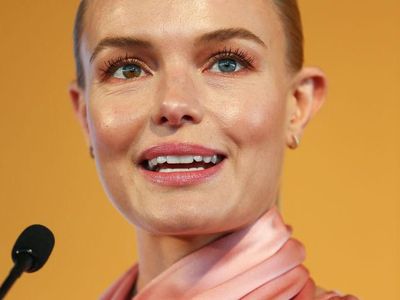 Foto: 9 Artis dengan Warna Mata Unik, Ada yang Bisa Berubah-ubah