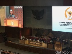 Tok! DPR Sahkan RUU Pekerja Sosial Jadi UU