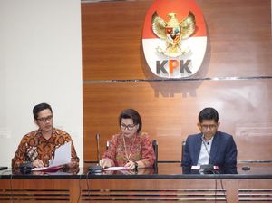 KPK Minta Dirut PTPN III Tersangka Suap Menyerahkan Diri KPK Minta Dirut PTPN III Tersangka Suap Menyerahkan Diri