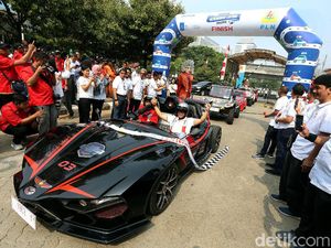 Dari Surabaya, Lima Mobil Listrik ITS Tiba di Jakarta