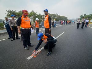 Video Olah TKP Kecelakaan Cipularang, Polisi Pakai 3D Laser Scanner