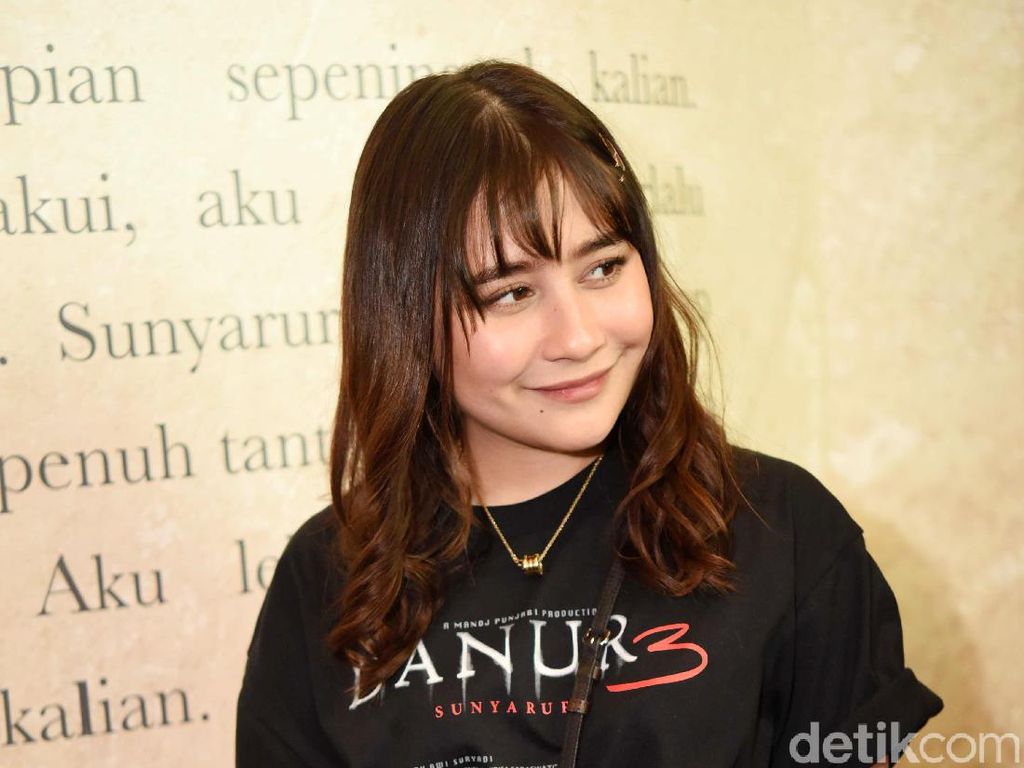 Top! Prilly Latuconsina Dipercaya Jadi Banyak Duta Sosial Top! Prilly Latuconsina Dipercaya Jadi Banyak Duta Sosial