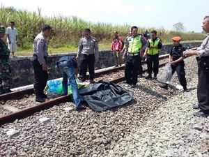 Diduga Bunuh Diri, Seorang Pria Tewas Tabrakkan Diri ke KA di Bantul