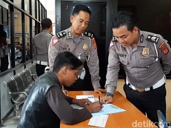 Korlantas Bakal Sebar Buku Ujian SIM ke Sekolah-Perpustakaan