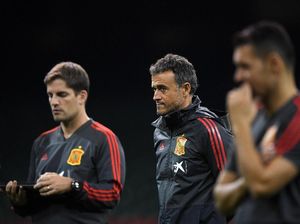 Moreno Pergi, Enrique Masuk Lagi