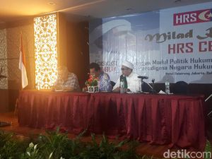 HRS Center Bentuk Tim Investigasi Cari Penyebab Habib Rizieq Tak Bisa Pulang