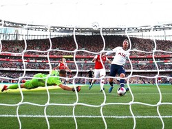 Gelandang Tottenham Christian Eriksen secara konstan mengancam pertahanan Arsenal dalam hasil 2-2. Eriksen mengejutkan tim tuan rumah dengan golnya di menit ke-10. Foto: Julian Finney / Getty Images