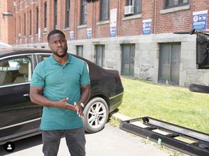 Kembali Main di Jumanji, Kevin Hart Bahagia Syuting dengan Layar Hijau Kembali Main di Jumanji, Kevin Hart Bahagia Syuting dengan Layar Hijau