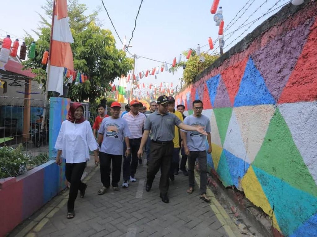 Pemkot Tangerang Gencarkan Kampung Tematik agar Lingkungan Sehat Pemkot Tangerang Gencarkan Kampung Tematik agar Lingkungan Sehat