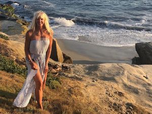 Penampilan Nenek 11 Cucu yang Punya Tubuh Berotot Jadi Ahli Kebugaran