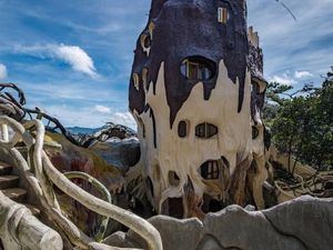 Ini Dia Hotel Paling Ajaib Bentuknya di Vietnam